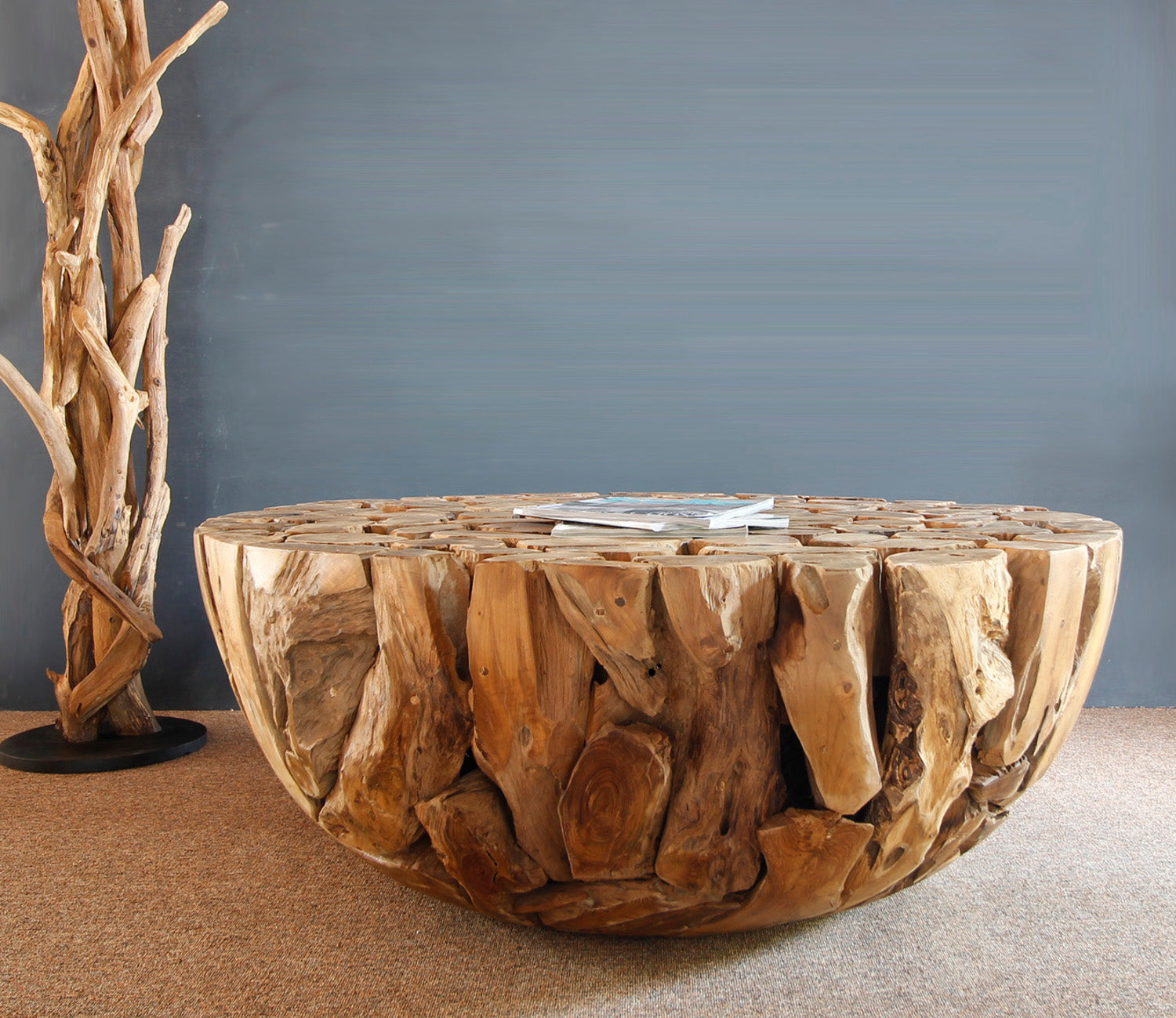 RANTING CURVE Couchtisch aus Wurzelholz Ø 80 cm