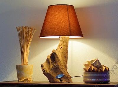 Lampada da tavolo in radice ZOLIA