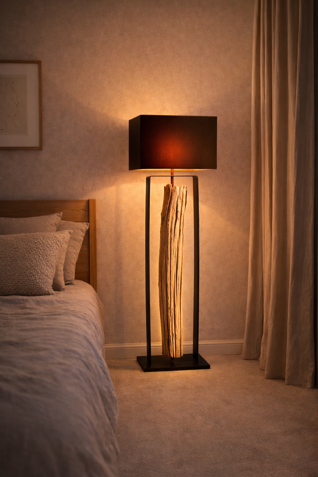 Design Stehlampe WANA 165cm Holzstamm inkl. Lampenschirm Schwarz