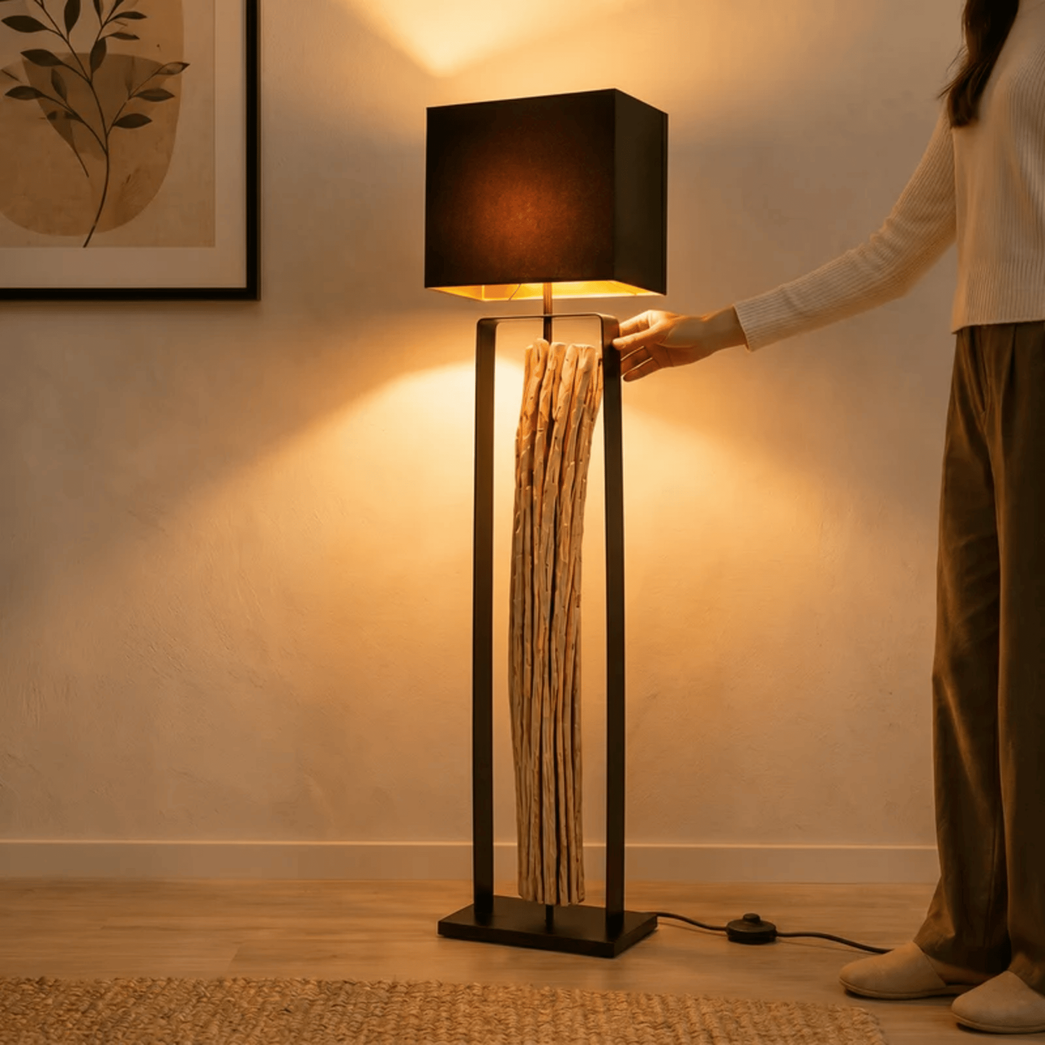 Designová stojací lampa WANA 165cm dřevěný kufr vč. černé stínidlo