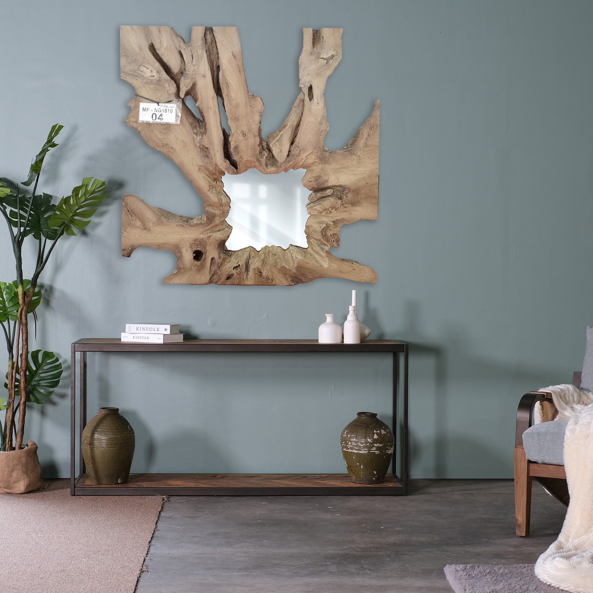 Lustro ścienne z drewna korzeniowego NAGA 100 x 100 cm